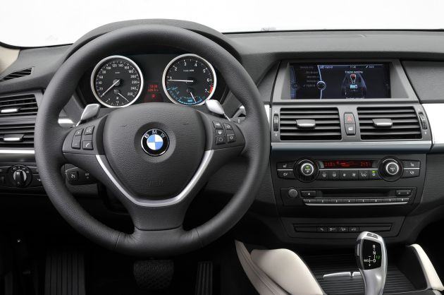 BMW X6 Active Hybrid:
P90050188